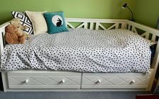 Versatile day bed / sofa bed /